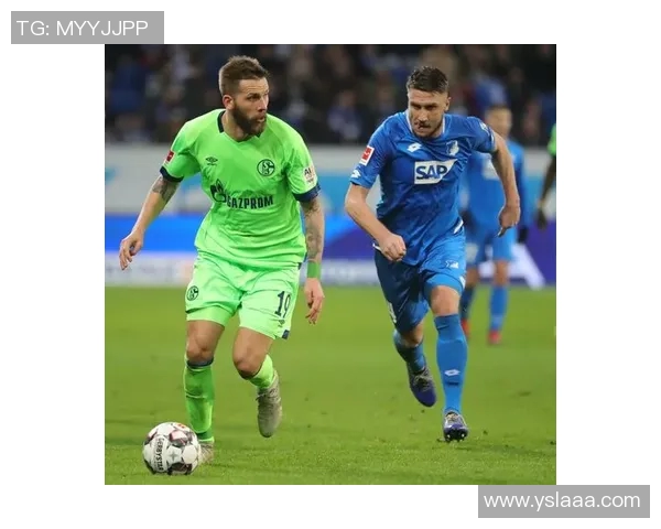 沙尔克04客场战平法兰克福，表现稳定不输给任何对手