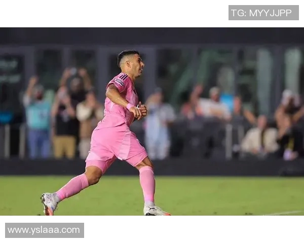 苏亚雷斯因伤缺席关键比赛，或将影响球队的夺冠梦想