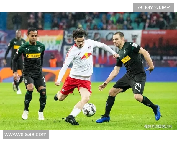 沙尔克04五连败，主场惨遭哈化奥格斯堡逆袭，危机重重