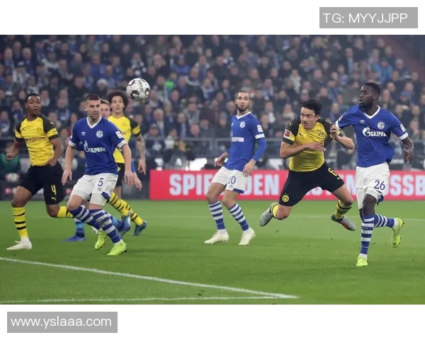 沙尔克04主场豪取胜利，科隆难敌强势战力