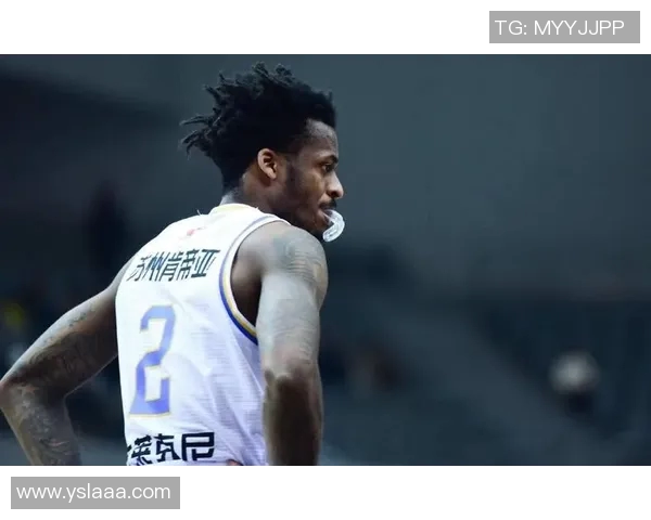 安东尼奥-布莱克尼在CBA联赛中频频刷爆数据，备受关注